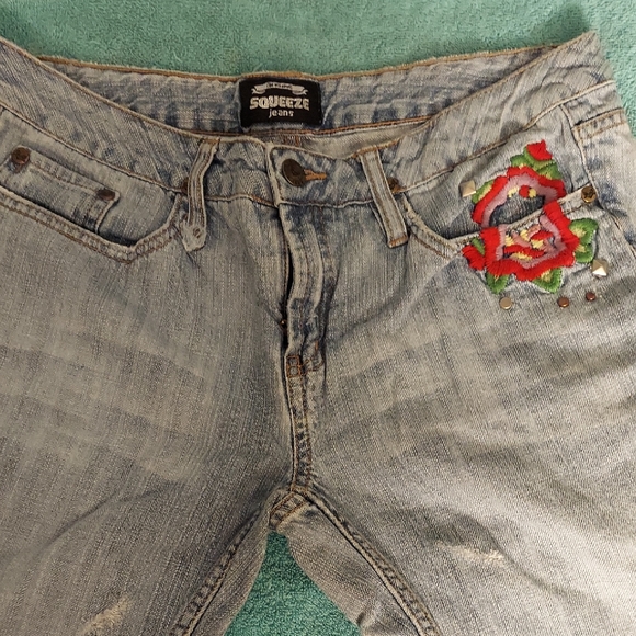 Squeeze Women's Light Blue Embroidered Jeans Applique Distressed - Picture 1 of 12
